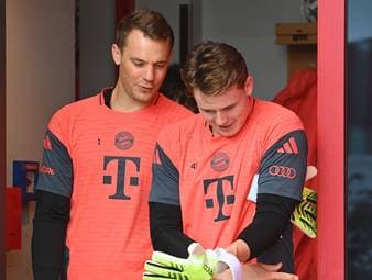 Neuer bastelt am eigenen Erbe