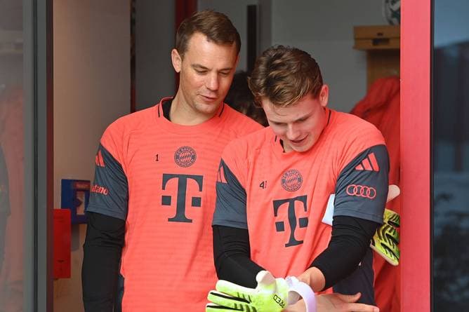 Neuer bastelt am eigenen Erbe