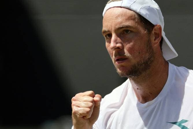 Struff-Sieg gegen Weltmeister-Sohn
