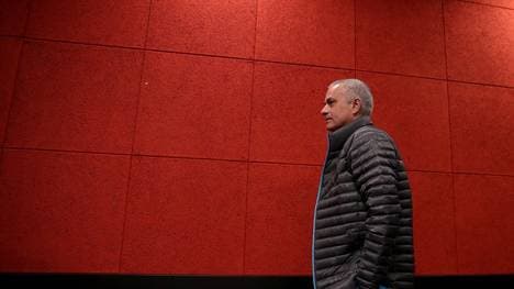 Stand 2004 kurz vor einem Wechsel zum FC Liverpool: José Mourinho