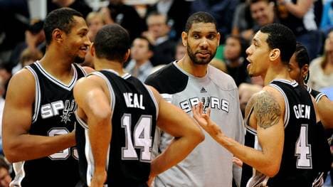 San Antonio Spurs v Utah Jazz - Game Four