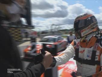 Das neue Team GP Elite feiert in Silverstone mit Larry ten Voorde und Max van Splunteren einen sensationellen Doppelerfolg. Dylan Pereira wird nur Sechster, bleibt aber Gesamtführender des Porsche Mobil 1 Supercups.