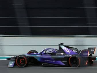 Wehrlein feiert ersten Saisonsieg