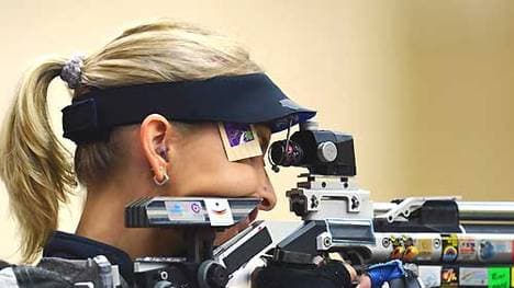 Beate Gauß gewinnt Gold im Dreistellungskampf