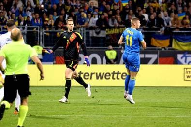 Neuer patzt wieder: Hat das DFB-Team ein Torwartproblem?