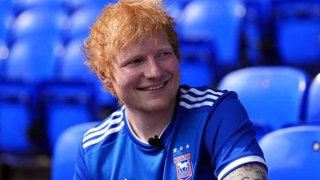 Ed Sheeran besitzt Anteile an seinem Lieblingsklub Ipswich Town