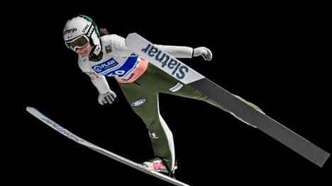 Nika Prevc gewinnt "Zweischanzentournee"