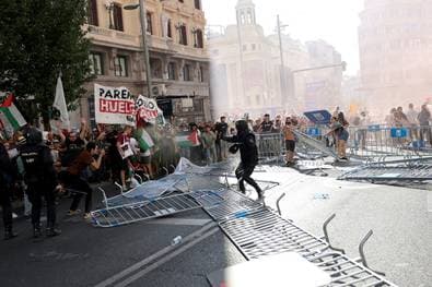 Vuelta-Chaos: Schwere Kritik an Spaniens Regierung