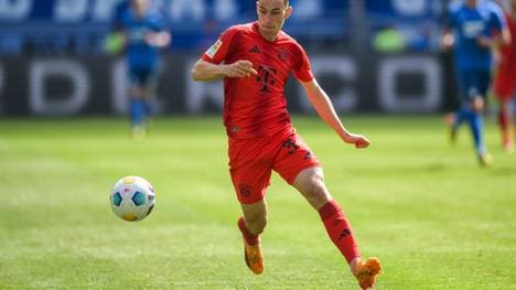 Lovro Zvonarek im Trikot des FC Bayern