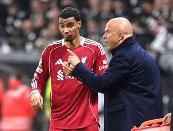 Slot schimpft über Ekitiké-Szene