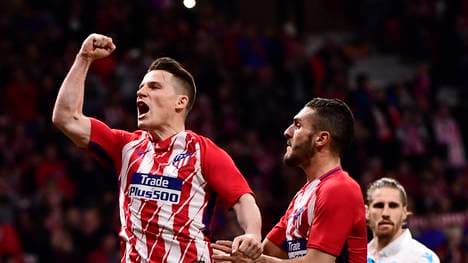 Kevin Gameiro (l.) gewann mit Atletico Madrid die Europa League 2017/18