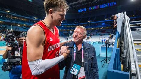 Boris Becker mit NBA-Star Moritz Wagner