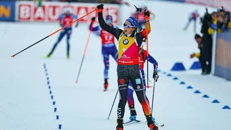 Franziska Preuß landete im Massenstart auf Rang zwei