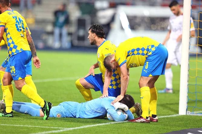 "Das ist unglaublich!" Torwart wird zum Helden