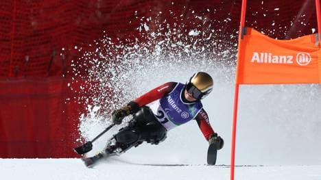 Anna-Lena Forster scheidet im Super-G aus