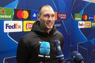 Raum witzelt über aberkannten Treffer