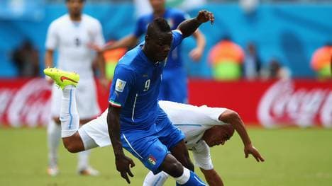 Italy v Uruguay: Group D - 2014 FIFA World Cup Brazil