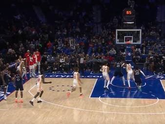 Beim Spiel Philadelphia 76ers gegen die Atlanta Hawks kehrt Joel Embiid nach neun Spielen in die Startformation zurück. Das Spiel entscheidet sich erst nach der zweiten Overtime.