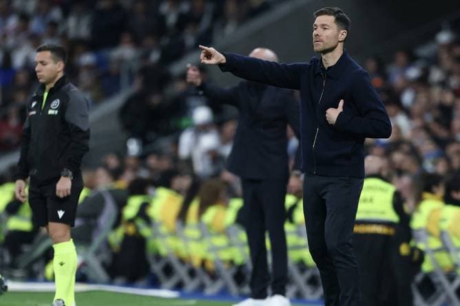 Alonso reagiert auf Entlassungs-Gerüchte