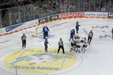 Adler Mannheim - EHC Red Bull München 