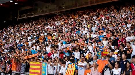 Ein Valencia-Fan starb am Samstag an Herzversagen
