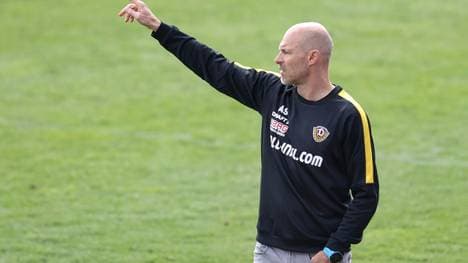 Schmidt war sich nicht sicher ob er seinen Job behält