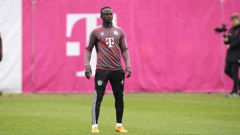 Sadio Mané wurde nach seinem Schlag gegen Leroy Sané für ein Spiel suspendiert