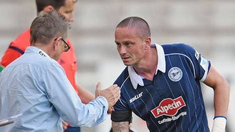 Trainer Norbert Meier (l.) muss im Trainingslager auf Christian Müller verzichten