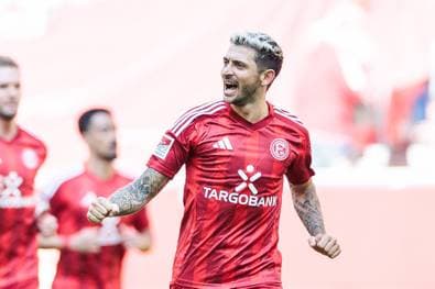 Kunststück! Mit der Hacke ins Glück! 