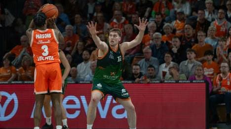 Kaum zu stoppen: Malik Parsons (l.)