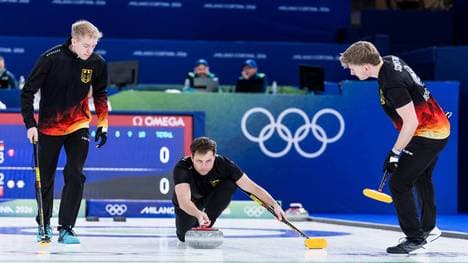 Die deutschen Curler sind noch nicht ausgeschieden