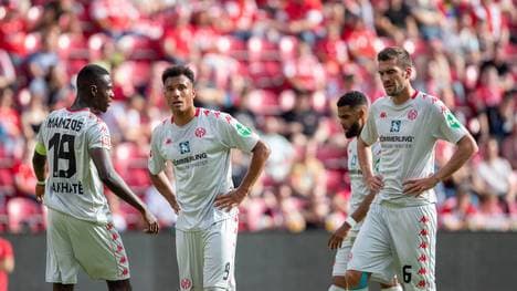 Karim Onisiwo (r.) fehlt dem FSV Mainz 05 vorerst