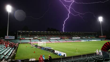 A-League Rd 21 - Western Sydney v Melbourne