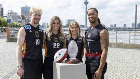 Bultmann, Stevens, Schwarz, Wokocha (v.l.)