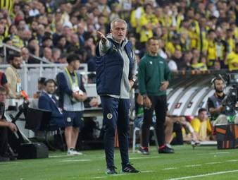 Twente gegen Fenerbahce live im TV