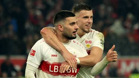 Deniz Undav (l.) und Ermedin Demirovic jubeln