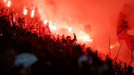 Der 1. FC Köln muss eine Hohe Strafe zahlen