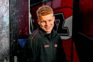 Hinter ihm ist halb Europa her