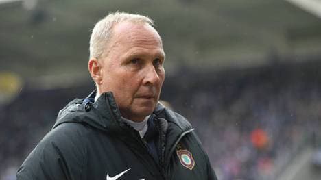 Helge Leonhardt fordert einen Lockdown im Fußball