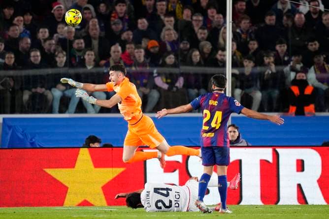 Wirbel um Barca-Keeper - ter Stegen schaut zu