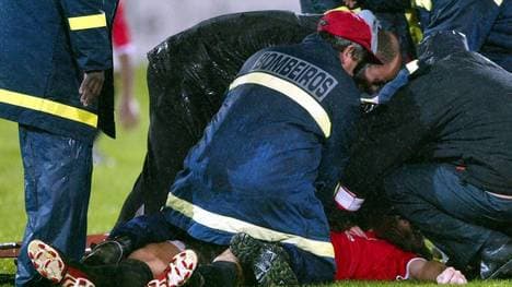 Miklos Feher kollabierte am 25. Januar 2004 mit einem Herzinfarkt