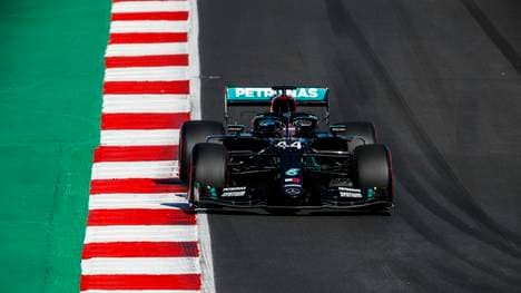 Mercedes dominierte das Training in Portugal