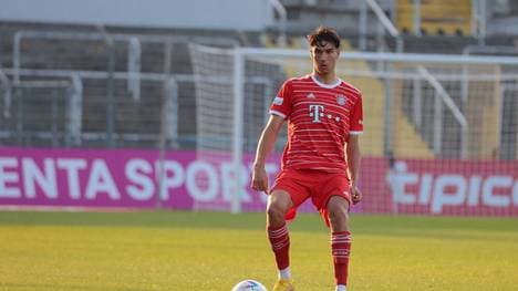 Antonio Tikvic sorgt mit seinem Eigentor für die vorzeitige Entscheidung gegen Wacker Burghausen