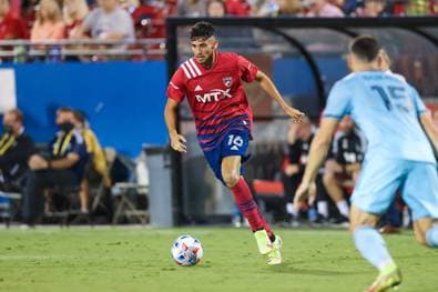 Deal perfekt! Diese Rückennummer bekommt der neue FCA-Star Pepi