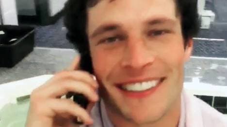 Luke Kuechly covert Adele