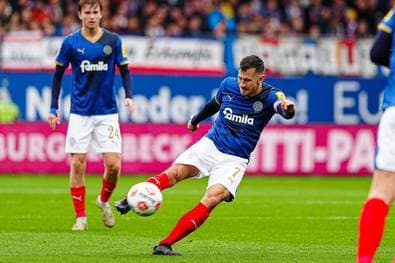 Kapitän verlängert in Kiel