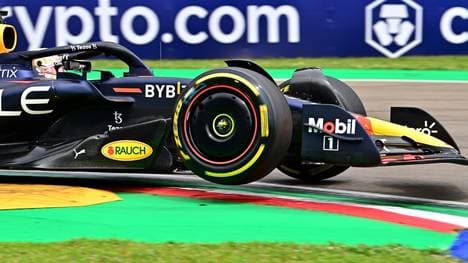 Verstappen im Sprint vorne