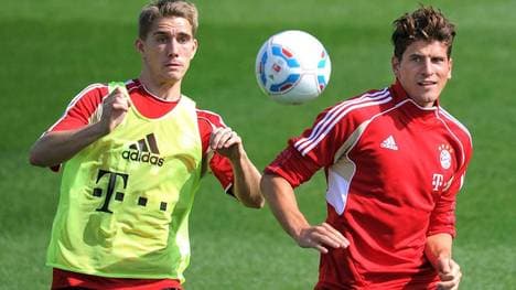 Ersetzt Nils Petersen Mario Gomez?