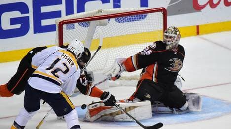 Nashville Predators v Anaheim Ducks - Game Two