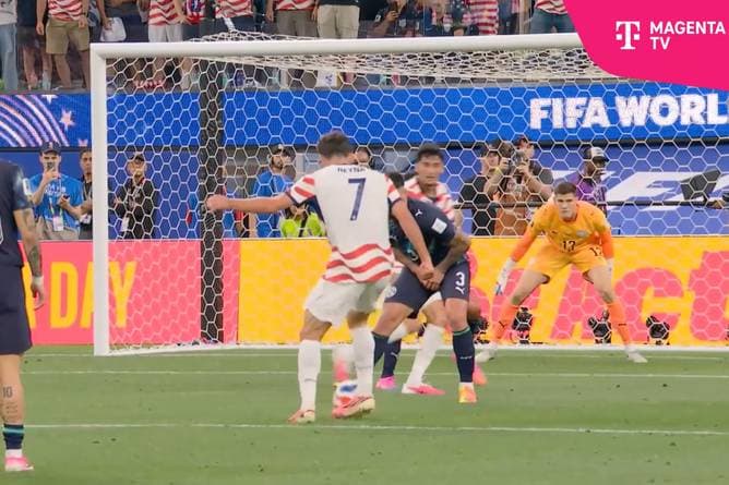 US-Gala: Reyna bringt das Stadion zum Beben